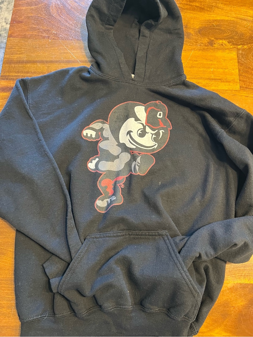 Gildan Black Crewneck Hoodie with Vintage Buckeyes Mascot Graphic